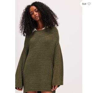 Free people Charlotte Boat Neck tunic chunky sweater in Chive Green Combo Large